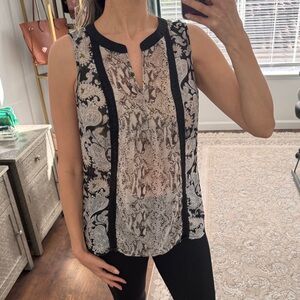 Women's Sleeveless Paisley and animal print Top size small
